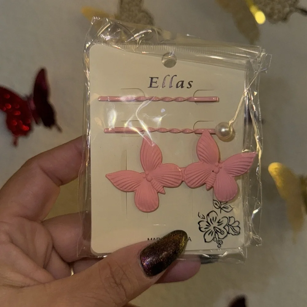 Butterfly 🦋 hair‎ clips new